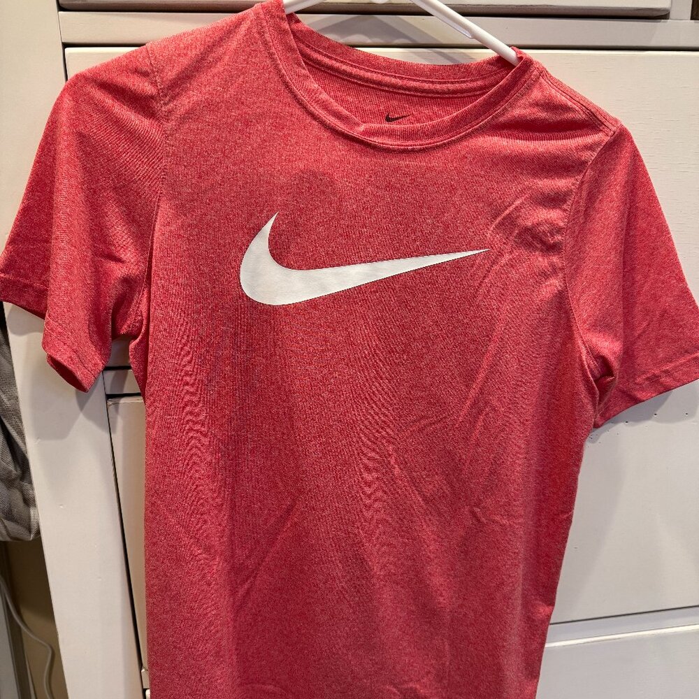 Nike T-Shirt